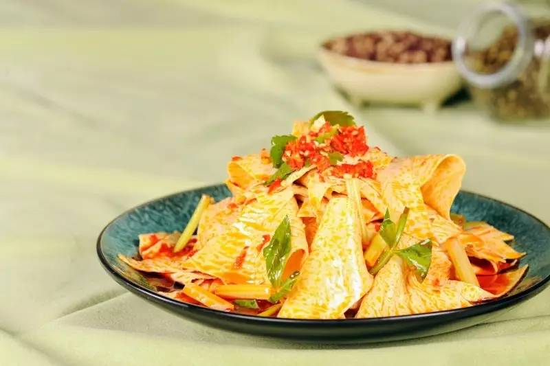 廖记棒棒鸡年销售额多少,廖记棒棒鸡一年能赚多少钱