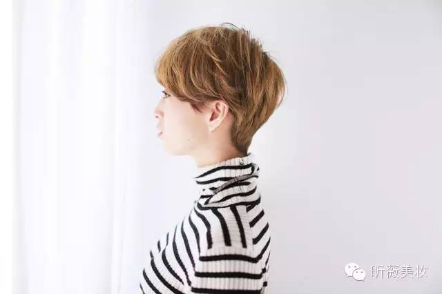 活泼可爱又简单的春日发型,春日慵懒气质短发发型