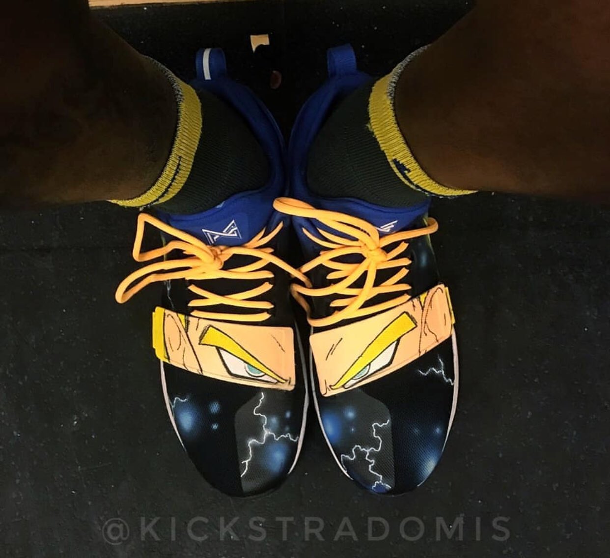 穿yeezy打篮球,穿yeezy500的人