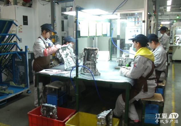 “打工三年车房齐全”金水闸的倪根夫妇讲述打工的幸福生活