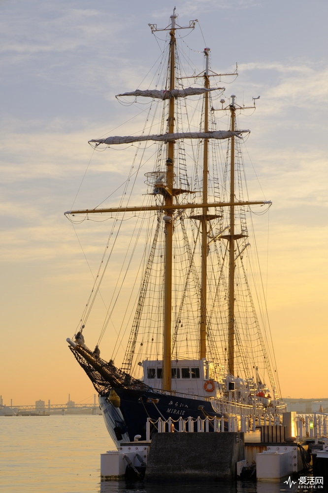 富士x-h1和xt200哪个好,富士x-h1值得购买吗