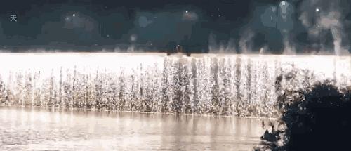 美爆了广州小蛮腰夜景,美爆了的紫色烟花