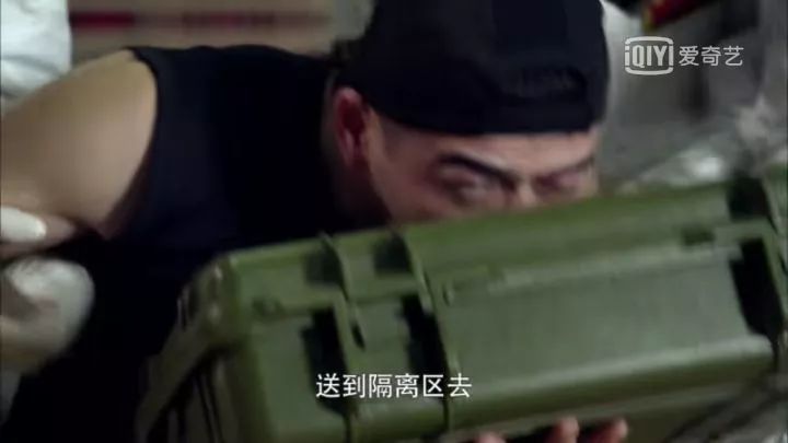 嘴吸生化病毒不用死？抗日神剧的正确移植方式！