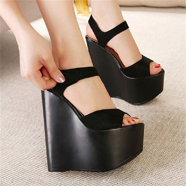 男的都觉得好看的女鞋,潮鞋推荐情侣款女鞋有哪些