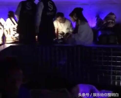 王思聪齐名的上海公子哥,王思聪现身夜店身边美女如云