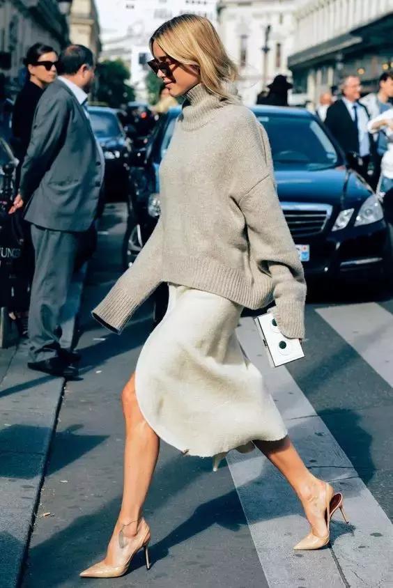 oversize微胖穿搭春季,这个春天一定要买条绿裤子