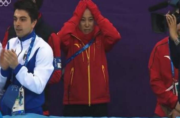 大杨扬被犯规,大杨扬流泪