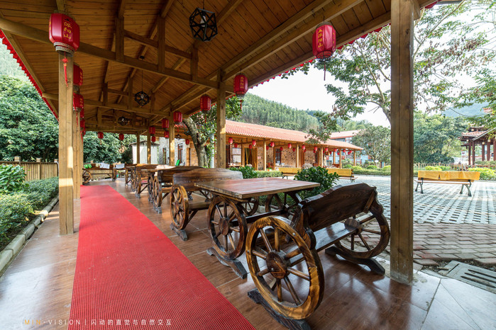 崇左自驾旅游景点有哪些地方,广西崇左沿途的风景