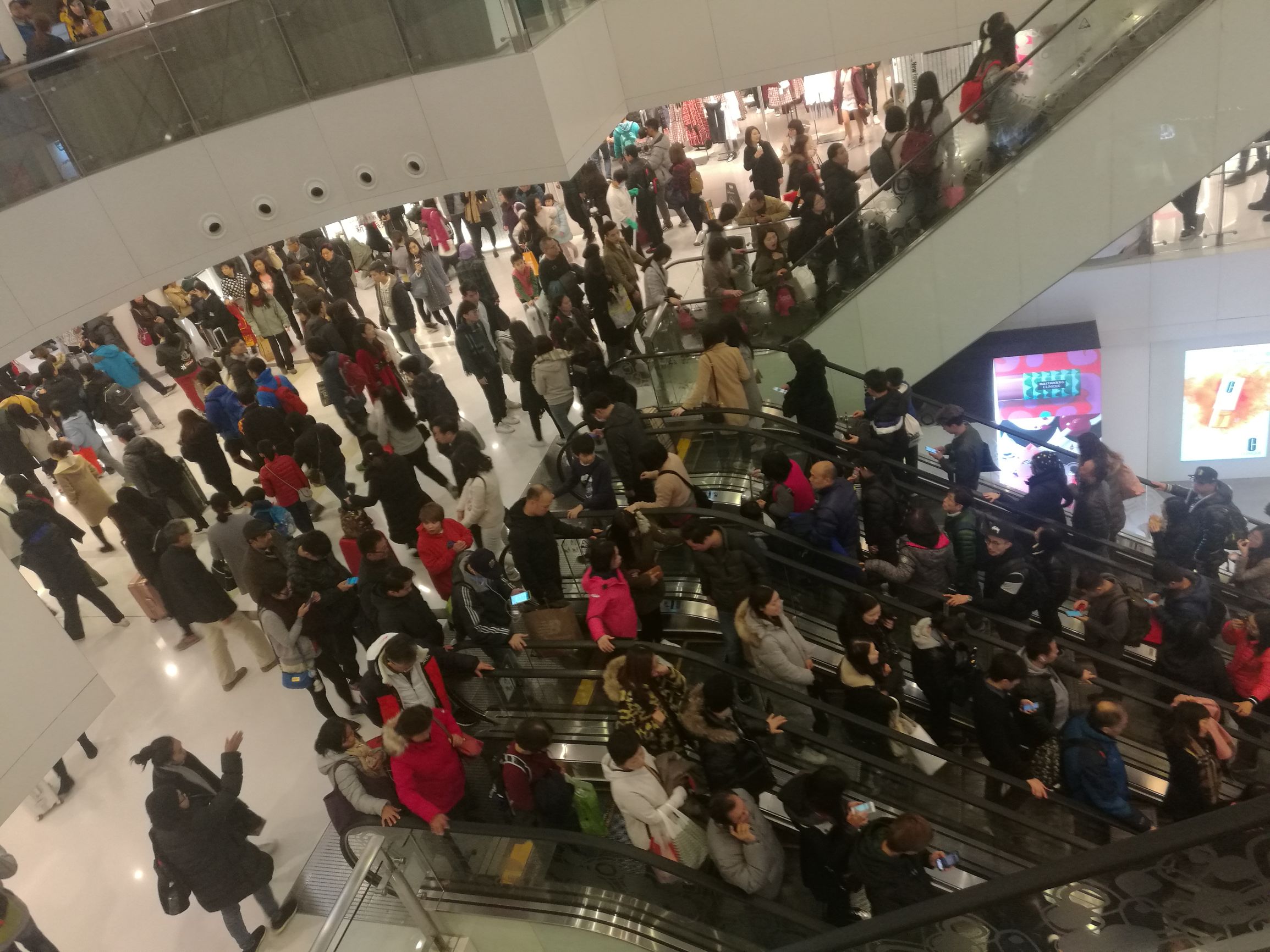 还在找代购,进口税降低了，以后用不着了（内含部分税率调整表）