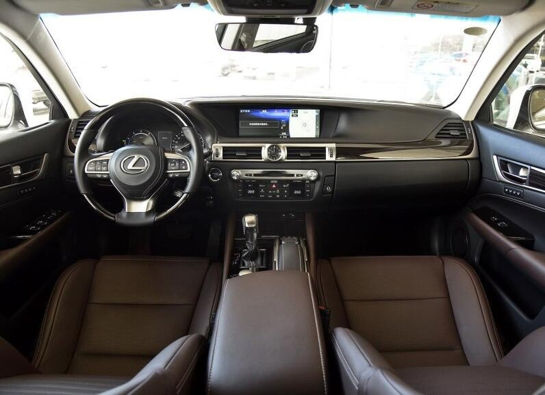 钢板门骗局后的雷克萨斯,越多的不是销量,而是销量惨淡的GS