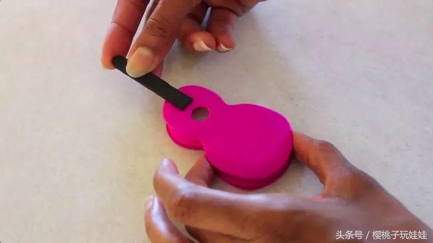 自己手工做一个芭比娃娃,芭比娃娃手工做笔