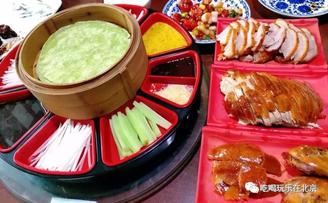 这座美食地标、洗刷了王府井小吃街坑游客的骂名