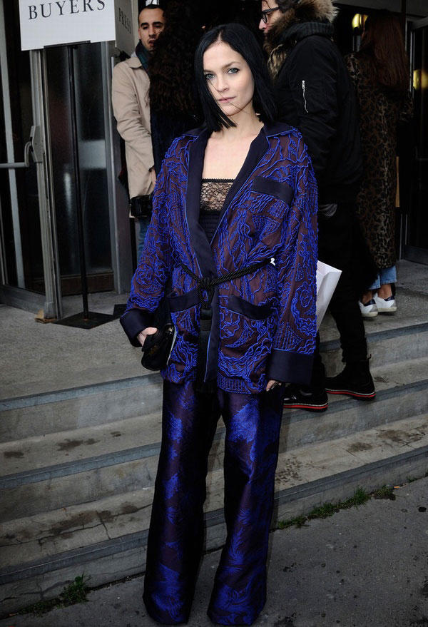 睡美人睡衣家居服儿童,睡美人金丝绒家居服