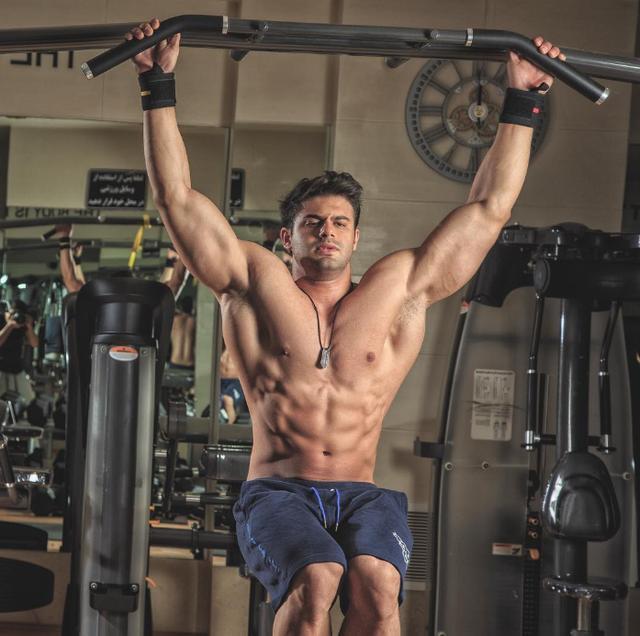 怎么练成八块腹肌,男生腹肌如何练成