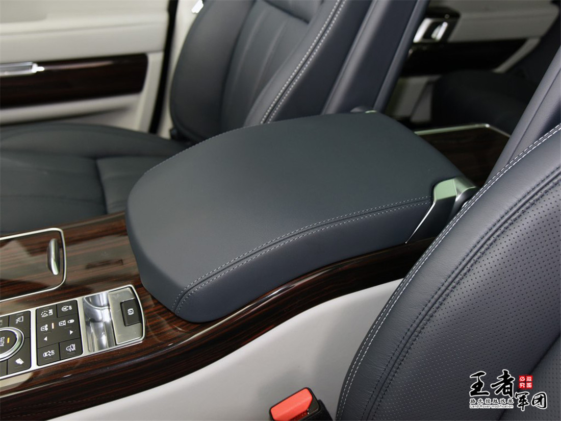 17年路虎揽胜尊崇创世四座,路虎揽胜尊崇创世加长落地价