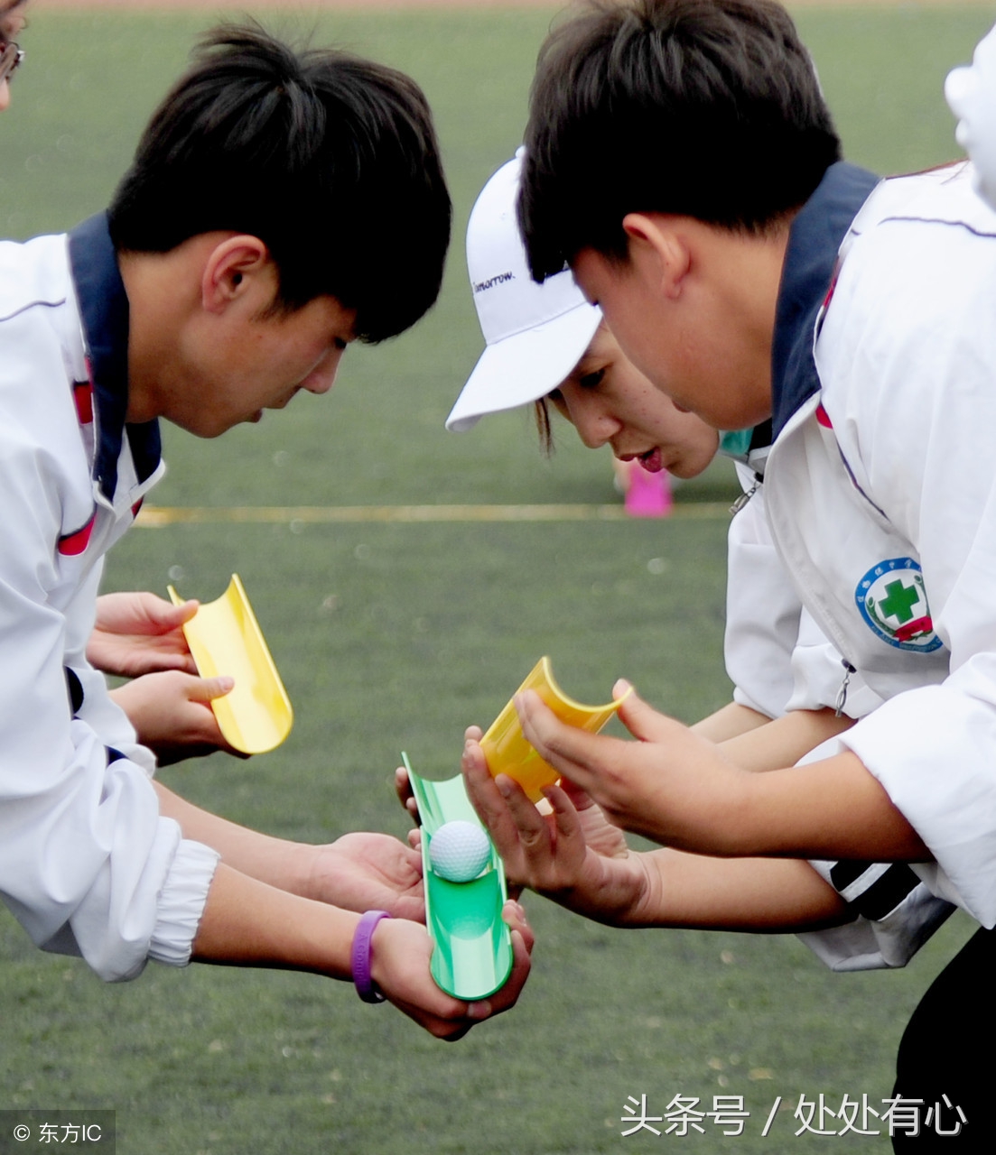 培养幼儿良好性格父母应该怎么做,怎么培养孩子心里有他人