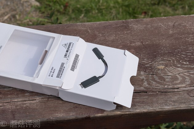 在3.5mm纷纷阵亡的当下，一款靠谱的Type-C转3.5mm或许是唯一稻草