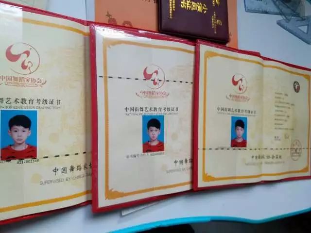 刘卓赟（除夕）——狂舞在人生的舞台，带来无限的震撼和惊喜