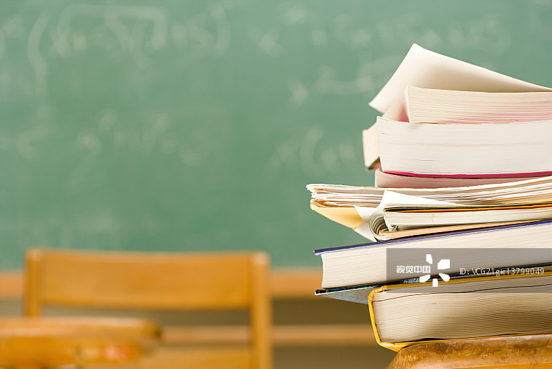 在职0基础一次通过法考的建议,在职备考千道题才131分过实务