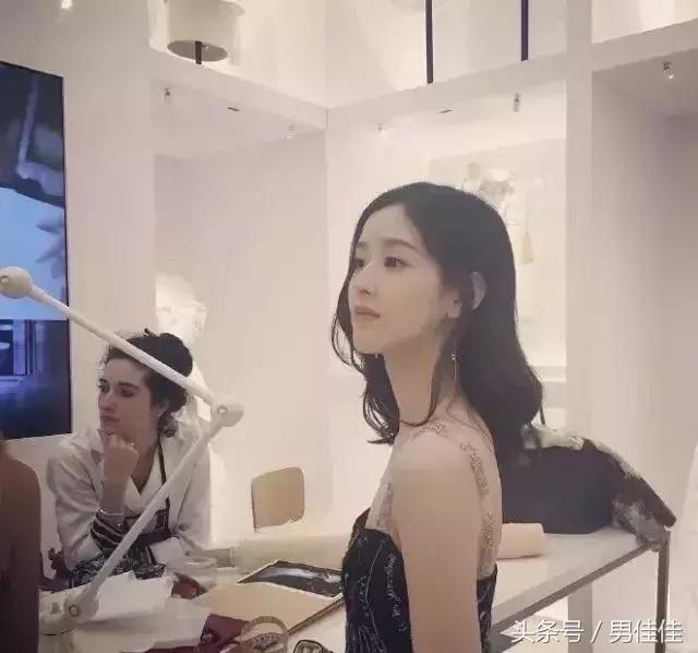 刘强东前女友目前在京东的职务,刘强东老婆年轻时的照片