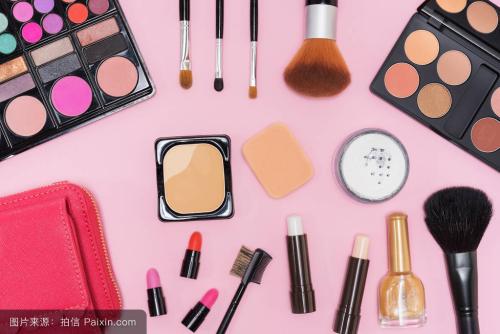 来说说那些我踩过雷的爆款网红平价护肤化妆品