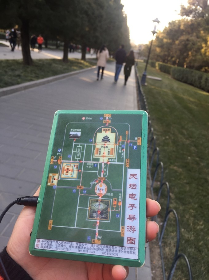 冬天去哪里旅游暖和特色美食,冬季游玩攻略美食推荐