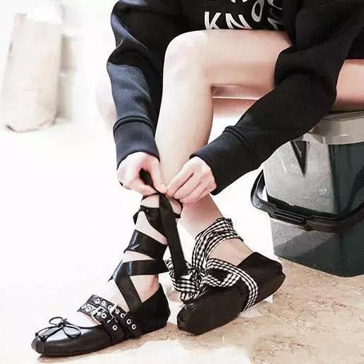 每日推荐一双百搭鞋,一年365天的搭配