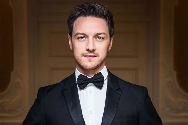 美国歌手甜茶和霉霉,霉霉跟甜茶同台