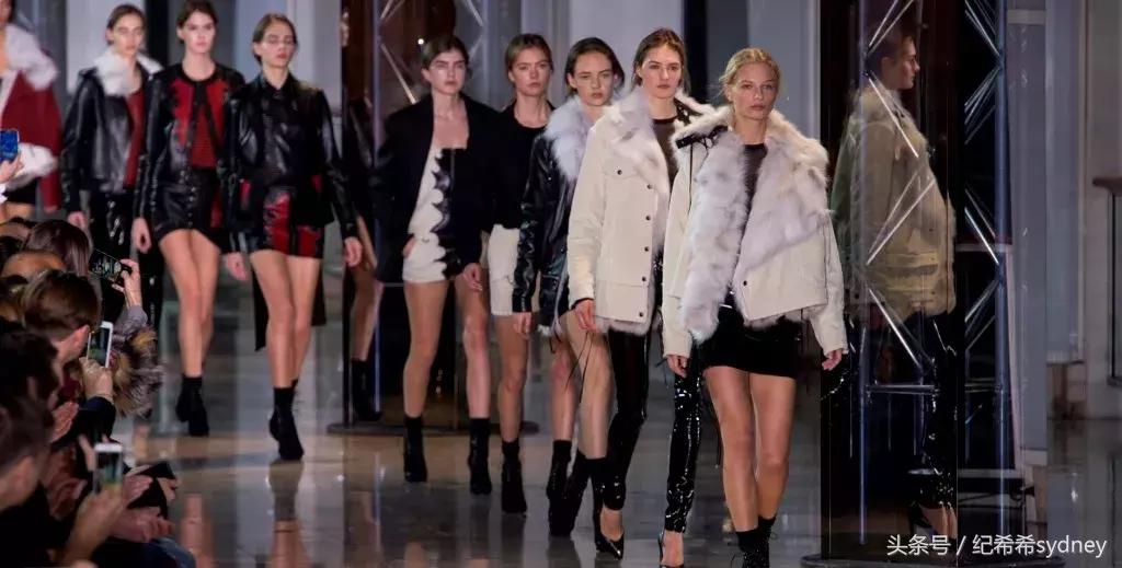 好看不实用ysl高跟鞋,买了双超大的鞋子