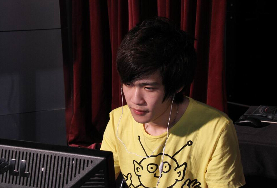 YY直播平台限播Dota专抓吃鸡Pis吐露心声已准备分道扬镳