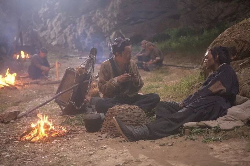 怎么惩治当今恶霸,对付流氓最有效的方法