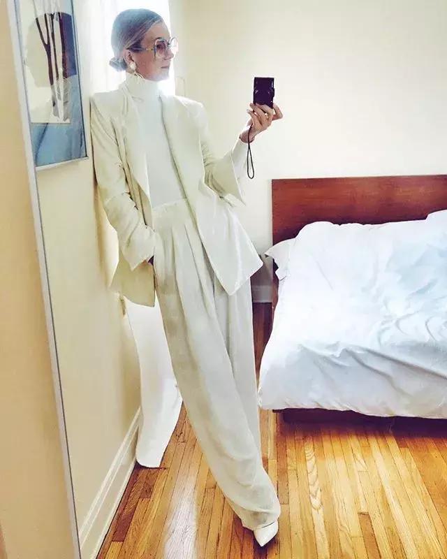 教你一招简单拍出漂亮的自拍照,如何拍出好看的自拍照