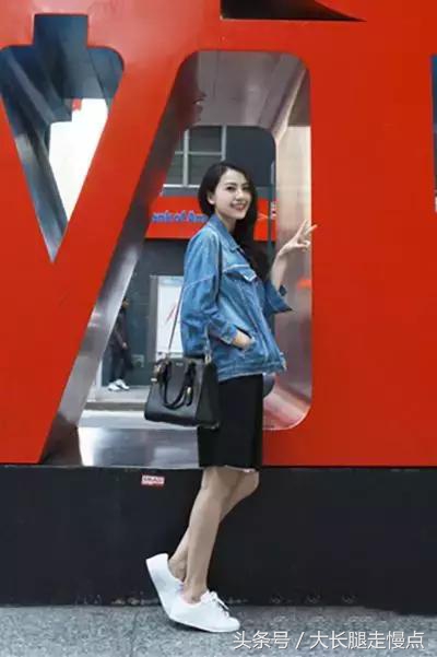 女神高圆圆最新街拍服饰搭配,高圆圆街拍穿衣搭配生活照