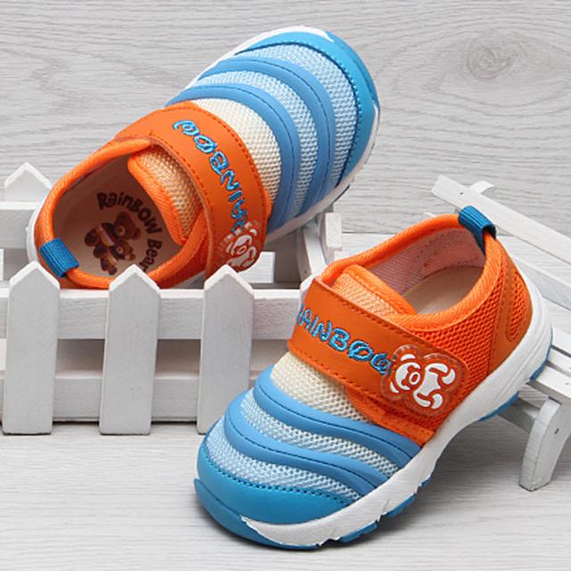 宝宝穿鞋知识,宝宝穿鞋一定要选贵的吗