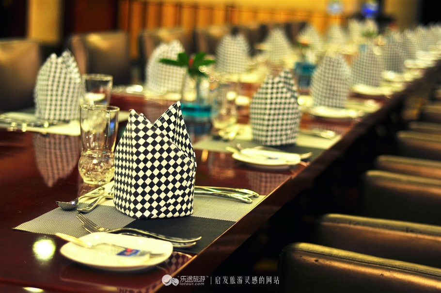 动静皆宜的诗句,动静皆宜完整版