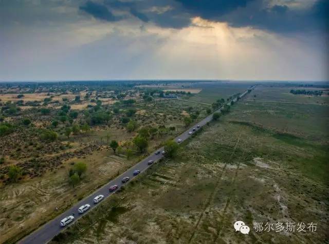 沙漠大峡谷风景区,鄂尔多斯沙漠峡谷