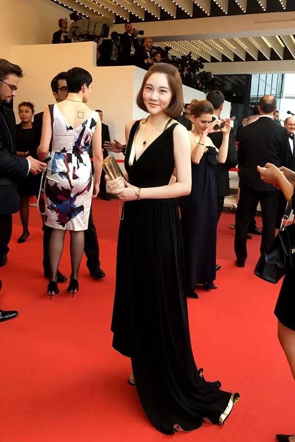 你买买买只想着剁手,人家买买买咋就当上了霸道女总裁!