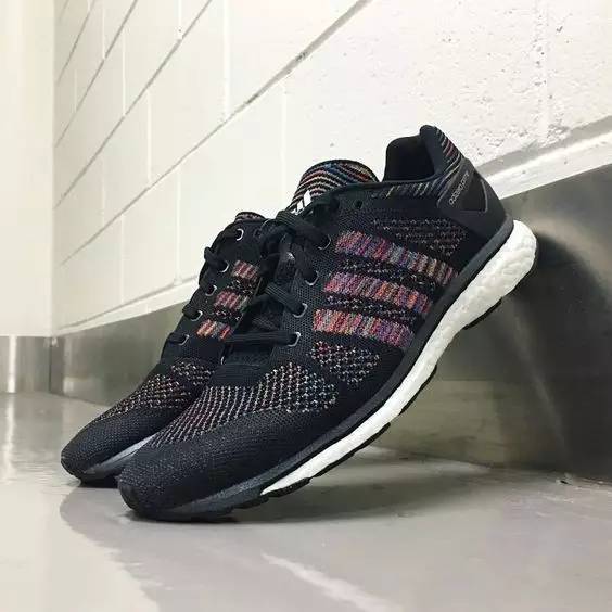 马拉松缓震慢跑鞋性价比天花板,马拉松热门鞋