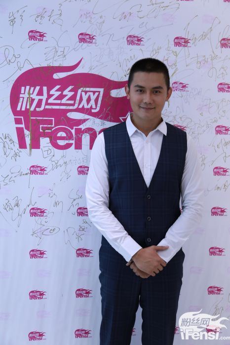 李浩轩和刘诗诗关系,李浩轩跟刘诗诗关系