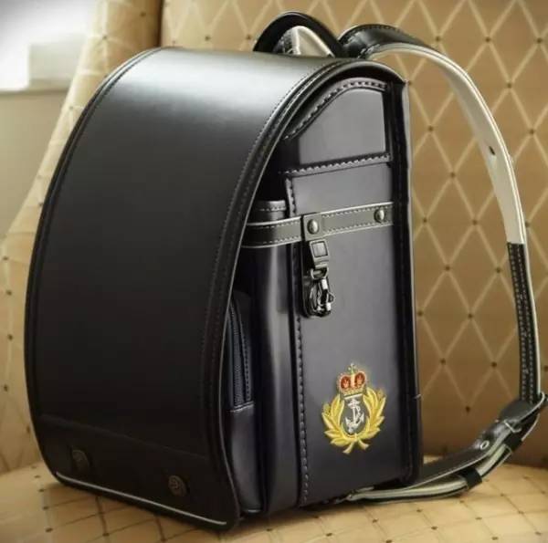 lv值得推荐的双肩包,和lv一样的双肩包