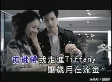 37岁的F小姐出道15年,不管怎么努力就是不红