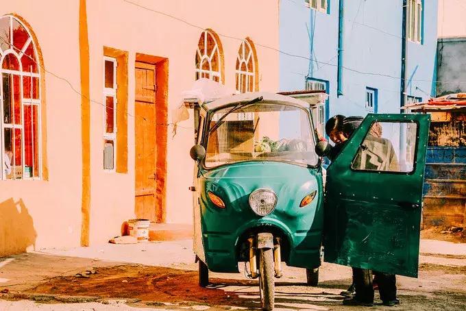 我们来自五湖四海原唱,我们来自于五湖四海全文