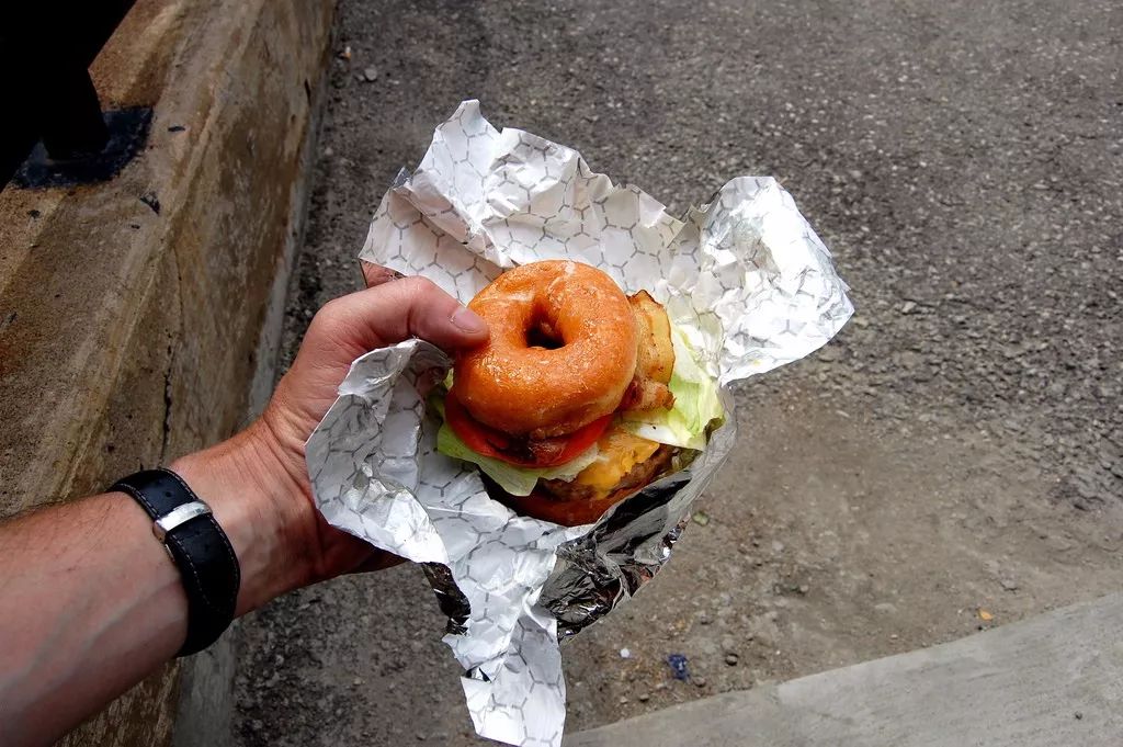 旅行者朴实无华的早餐,旅行者的营养早餐