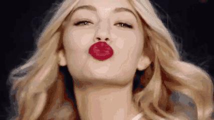 ysl圣罗兰口红62w203啥意思,ysl圣罗兰包包哪里买最便宜地址