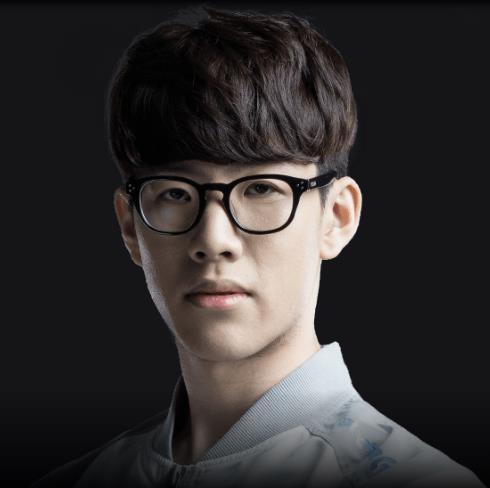 theshy卡牌打兮夜,theshy欢乐五排兮夜