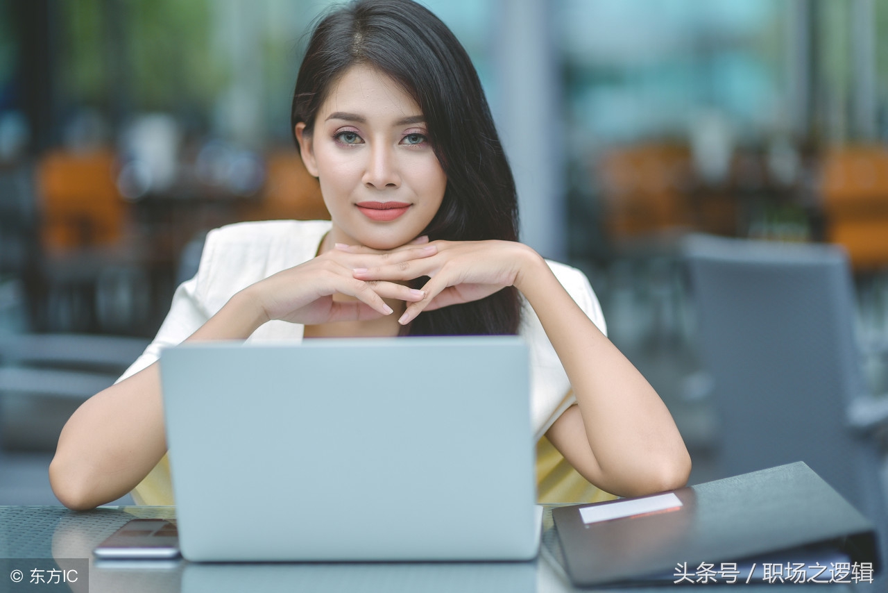 职场：家庭中女人的收入高于男人的收入时，男人们看了会怎样？