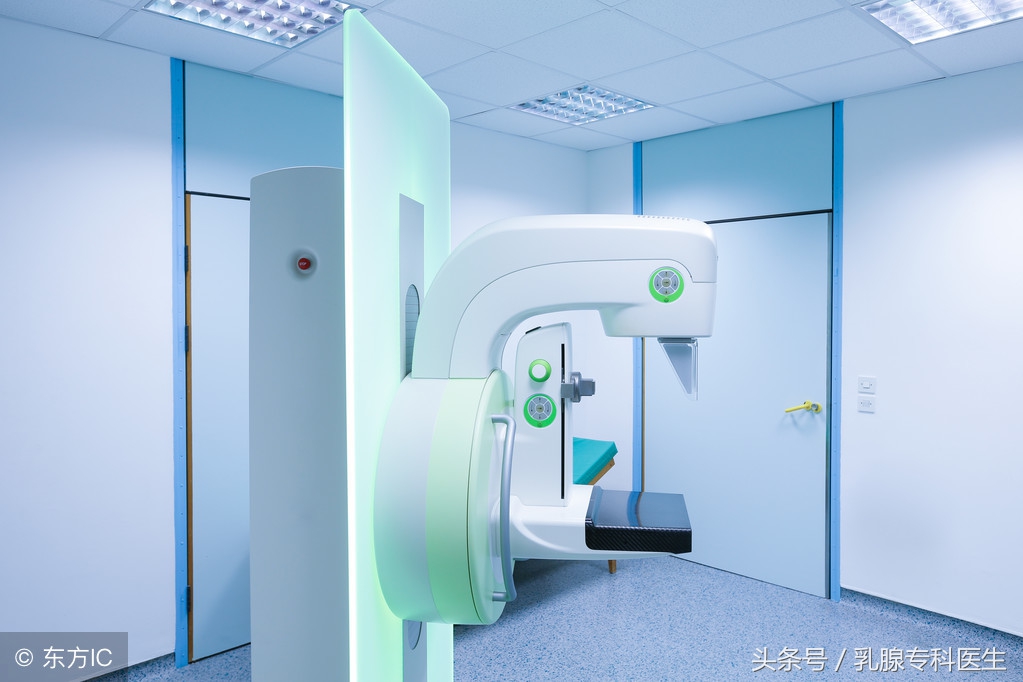 乳腺癌钼靶会有钙化灶吗,乳腺钼靶显示有钙化灶严重吗