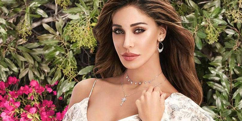 恋上颈间的温柔，为你种草5款锁骨链