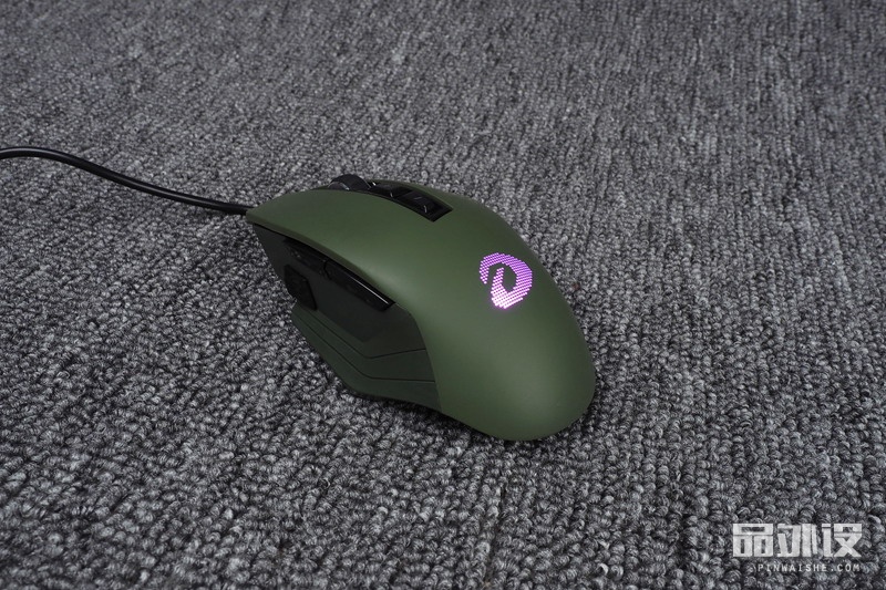 达尔优牧马人em915鼠标拆解,达尔优em915黑色裂纹版游戏鼠标