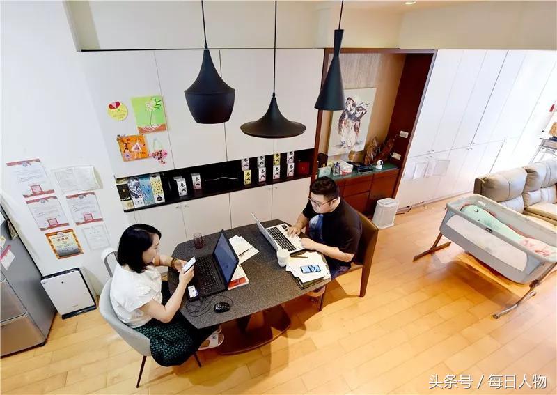 她们从大陆嫁到台湾当职业买手，年入100万还给粉丝解决婆媳关系